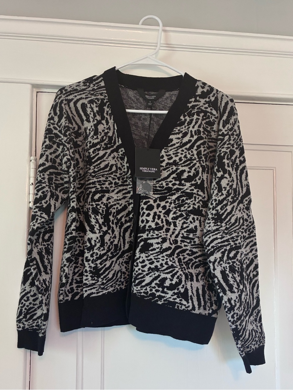 Simply Vera Vera Wang Black and Gray Knit Cardigan
